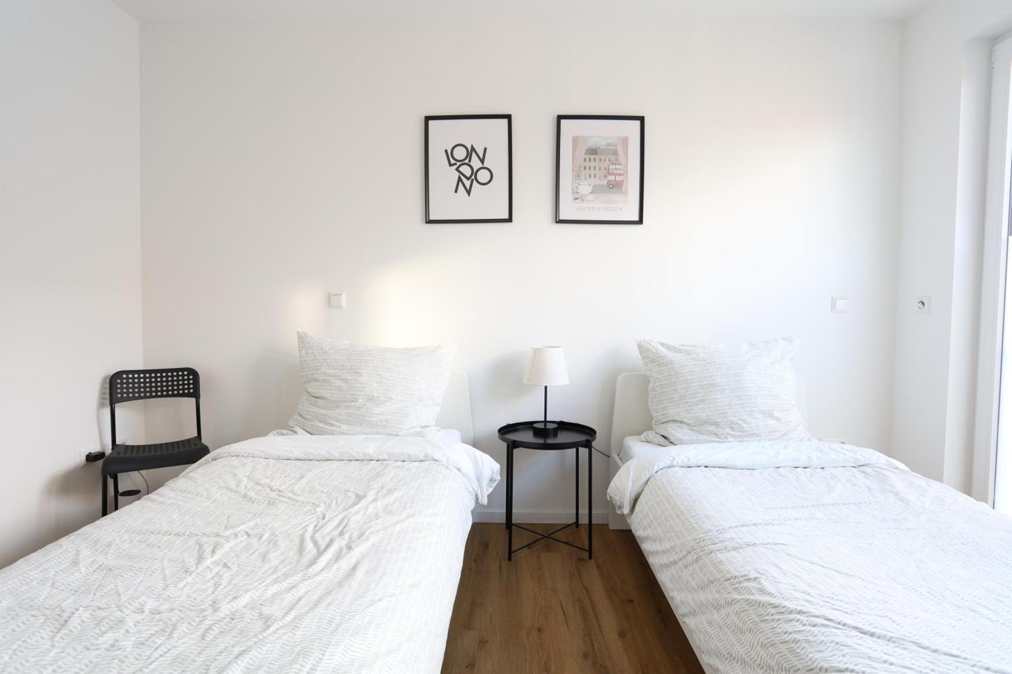 Apartment "London" In Erftstadt - 3 Zimmer & 63Qm - Nahe Koeln, Messe, Phantasialand & Bonn - Familienurlaub Oder Business Trip Екстер'єр фото
