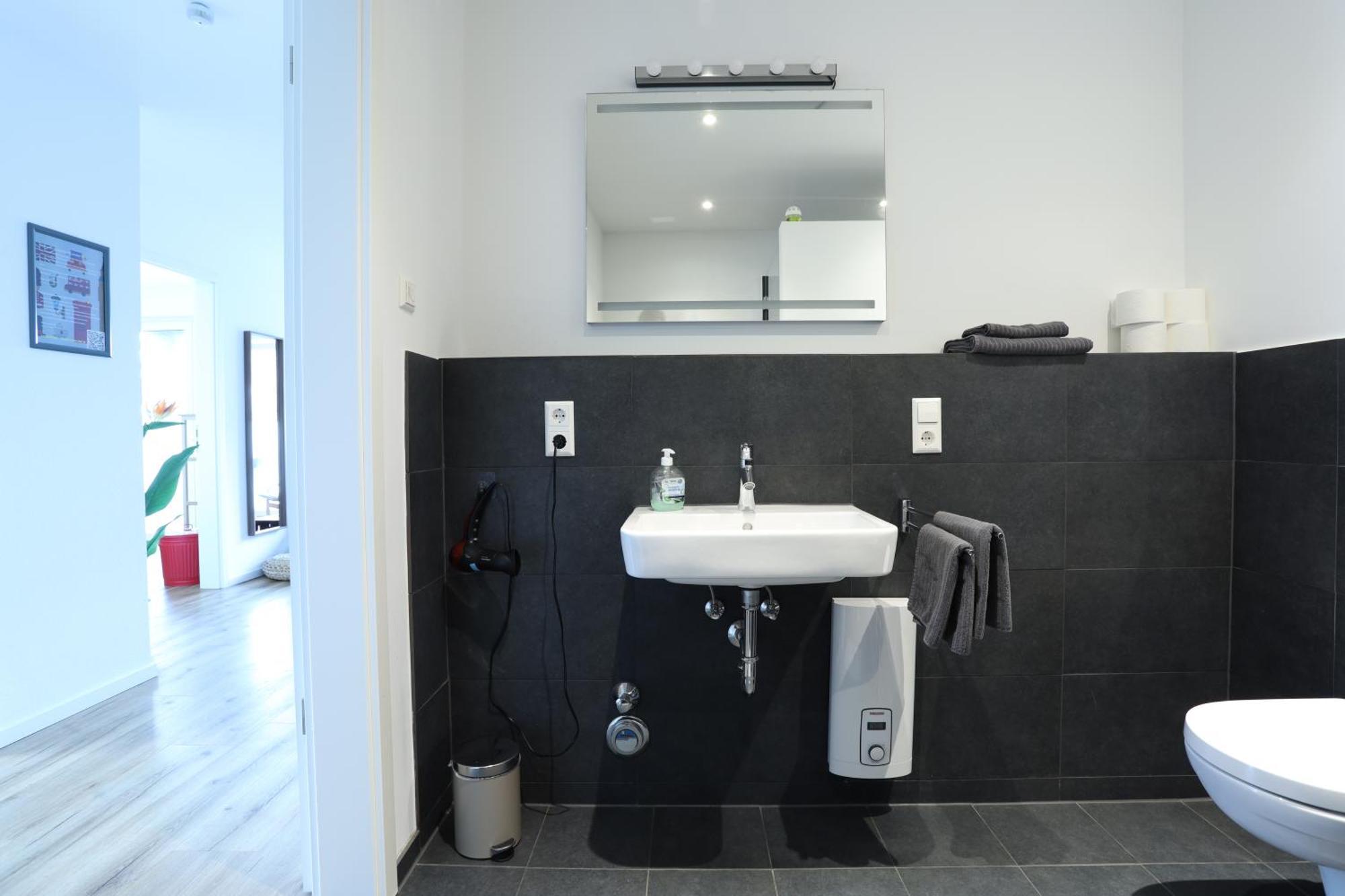 Apartment "London" In Erftstadt - 3 Zimmer & 63Qm - Nahe Koeln, Messe, Phantasialand & Bonn - Familienurlaub Oder Business Trip Екстер'єр фото